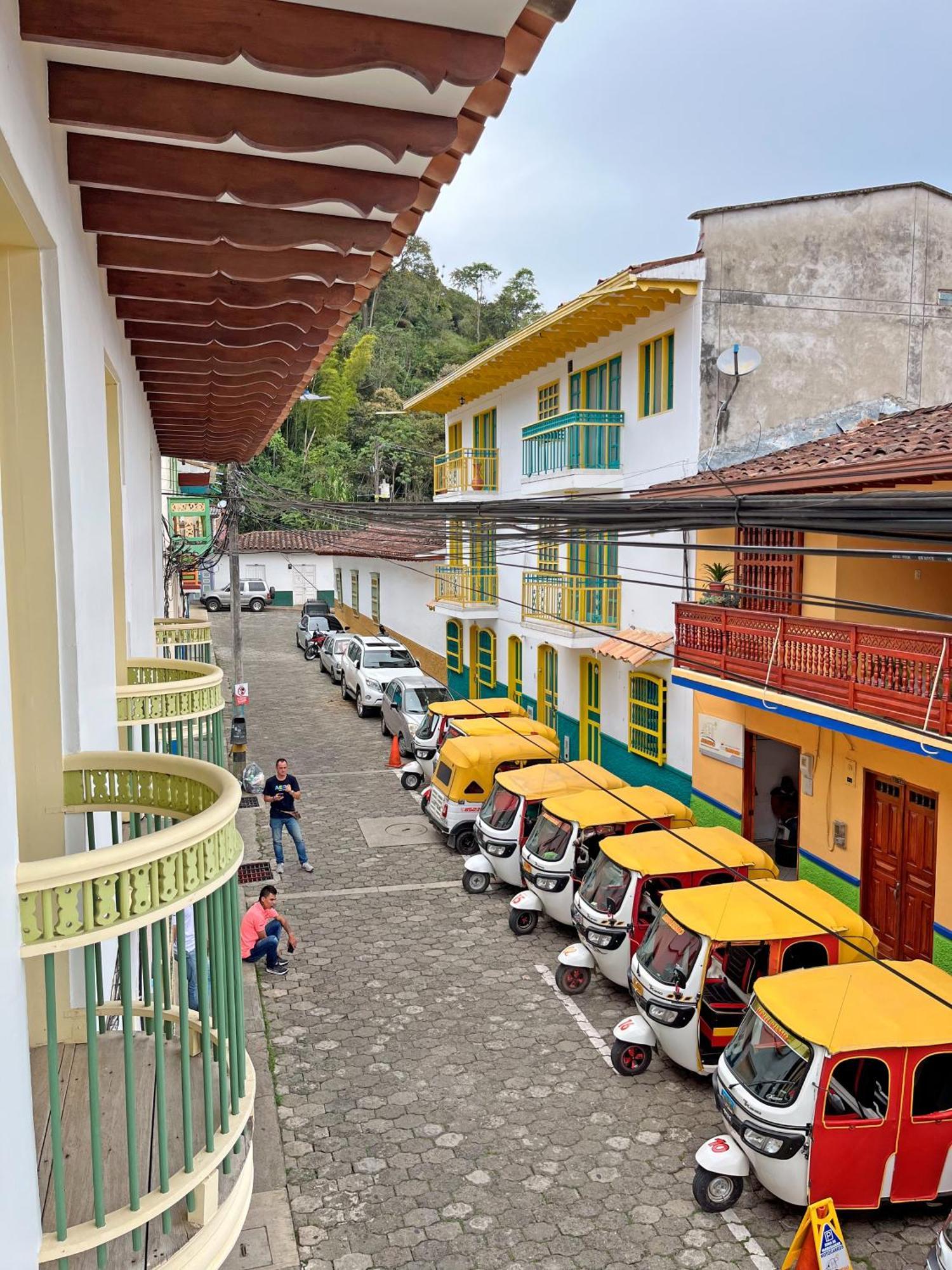 Hostal El Fin Del Afan Jerico Εξωτερικό φωτογραφία
